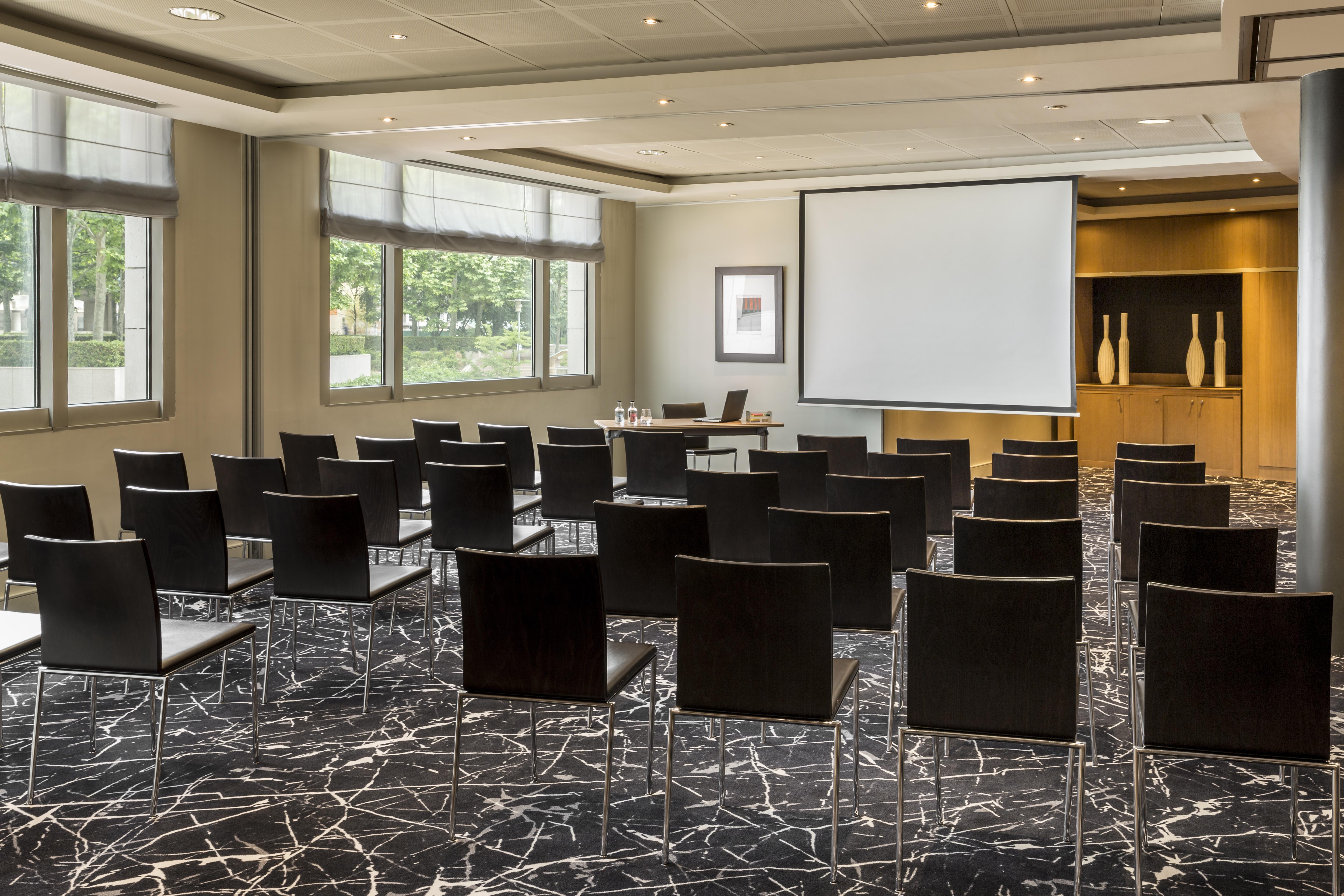 Hotel Nest Paris La Defense - Mgallery Puteaux