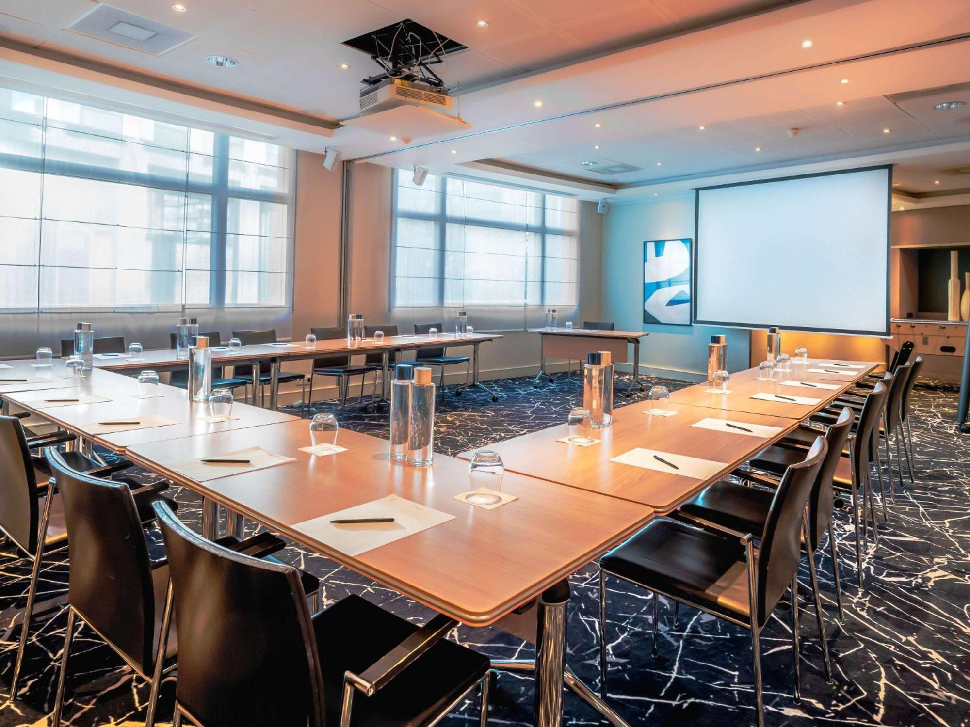 Nest Paris La Defense - Mgallery 5*